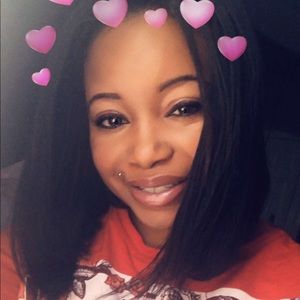 Meet your Posher, Lea